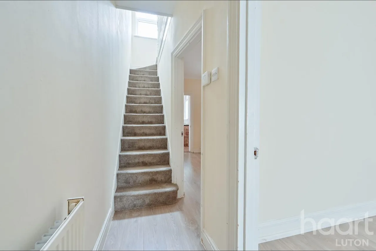 Kingsland Road, Luton, LU1, photo 2
