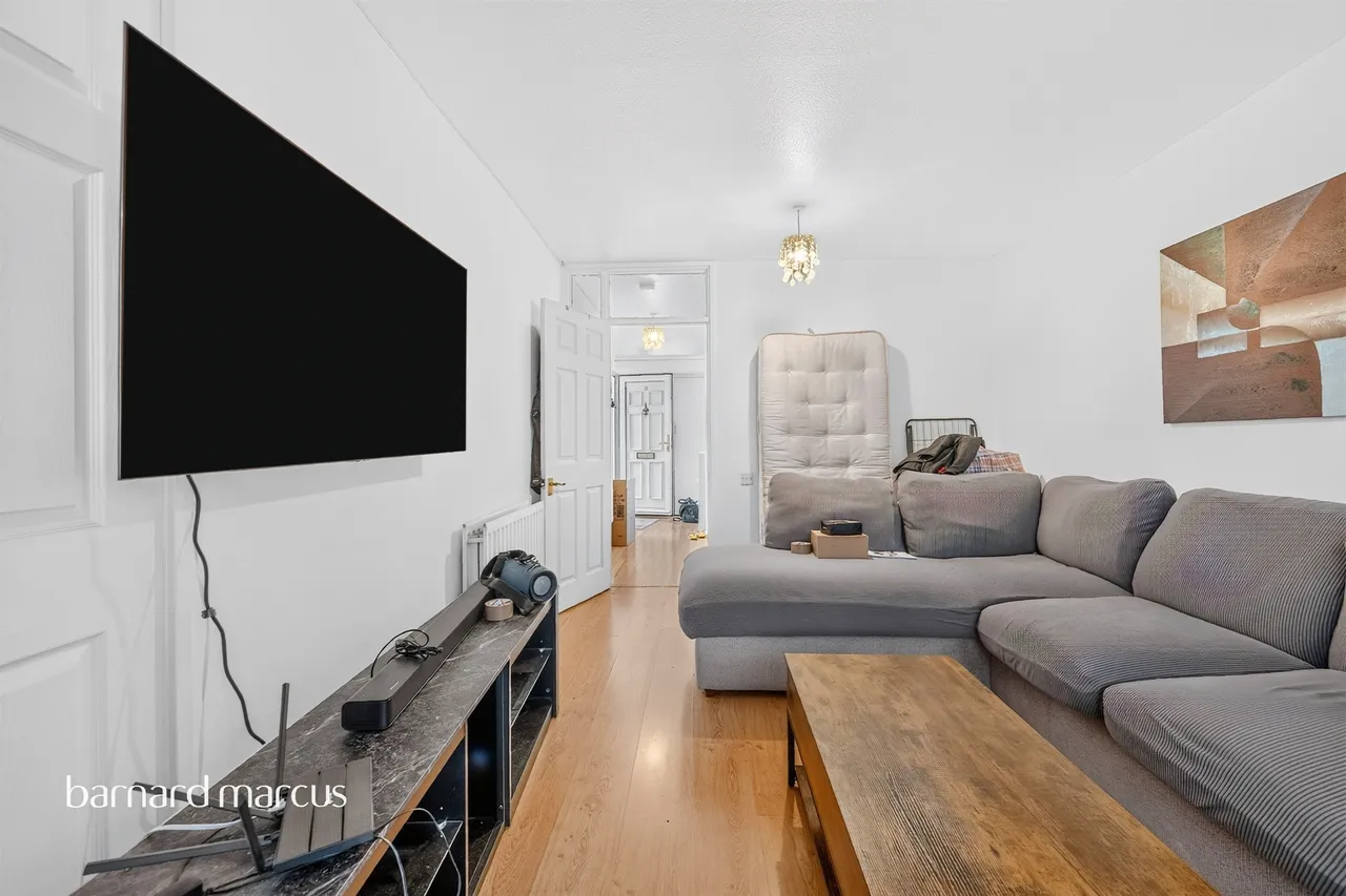 Brabazon Avenue, Wallington, SM6, photo 4