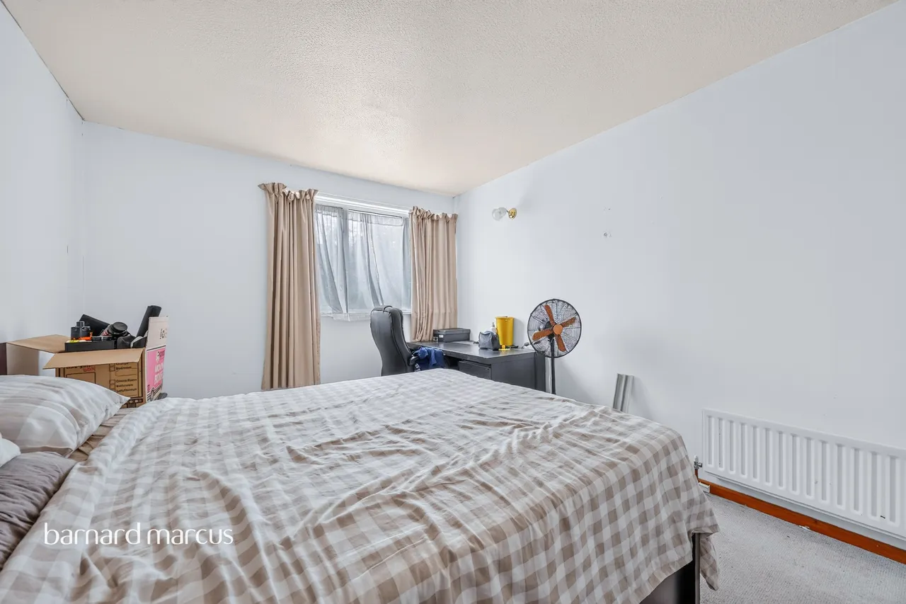 Brabazon Avenue, Wallington, SM6, photo 7