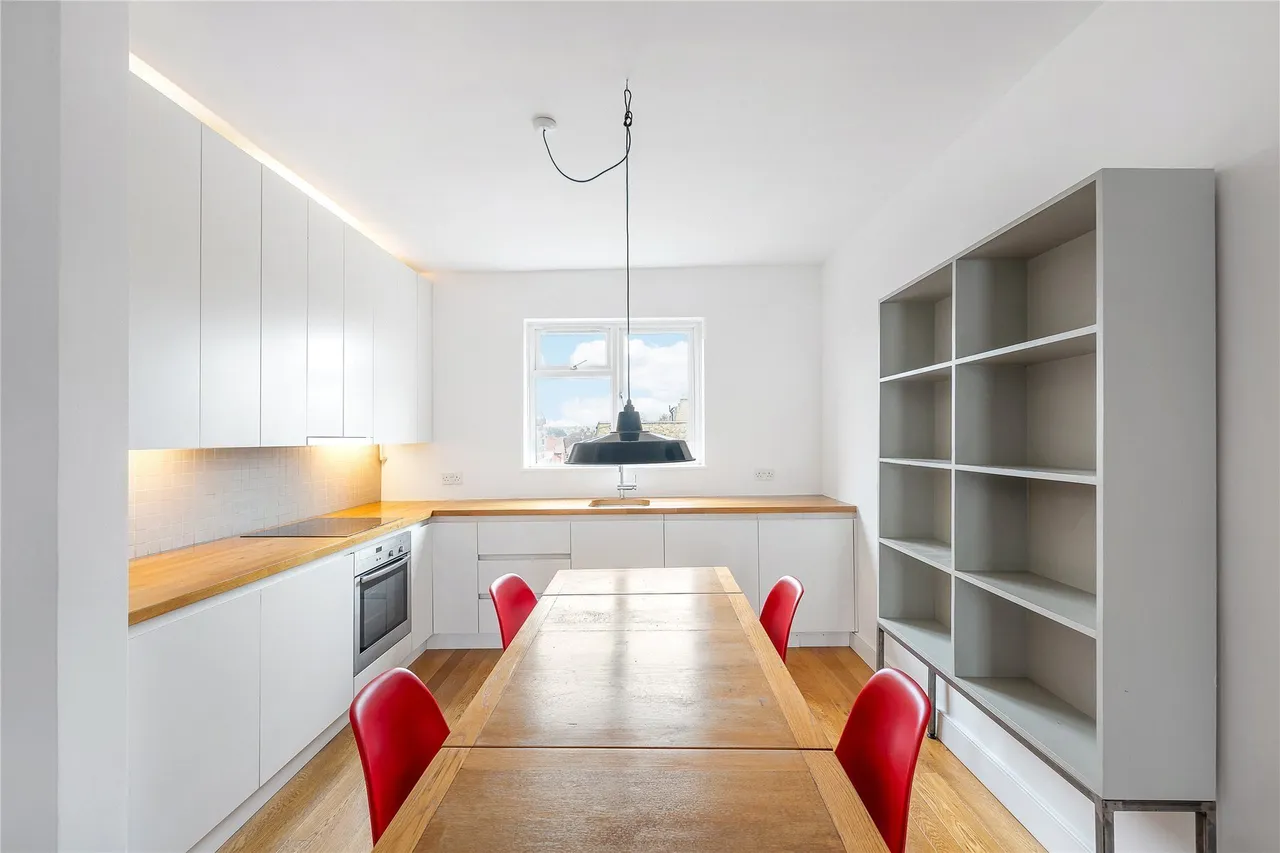 Battersea Park Road, Battersea, London, SW11, photo 4