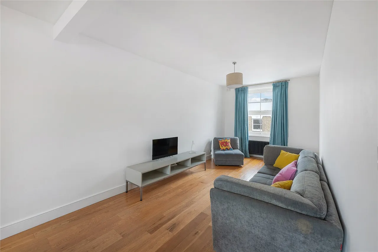 Battersea Park Road, Battersea, London, SW11, photo 8