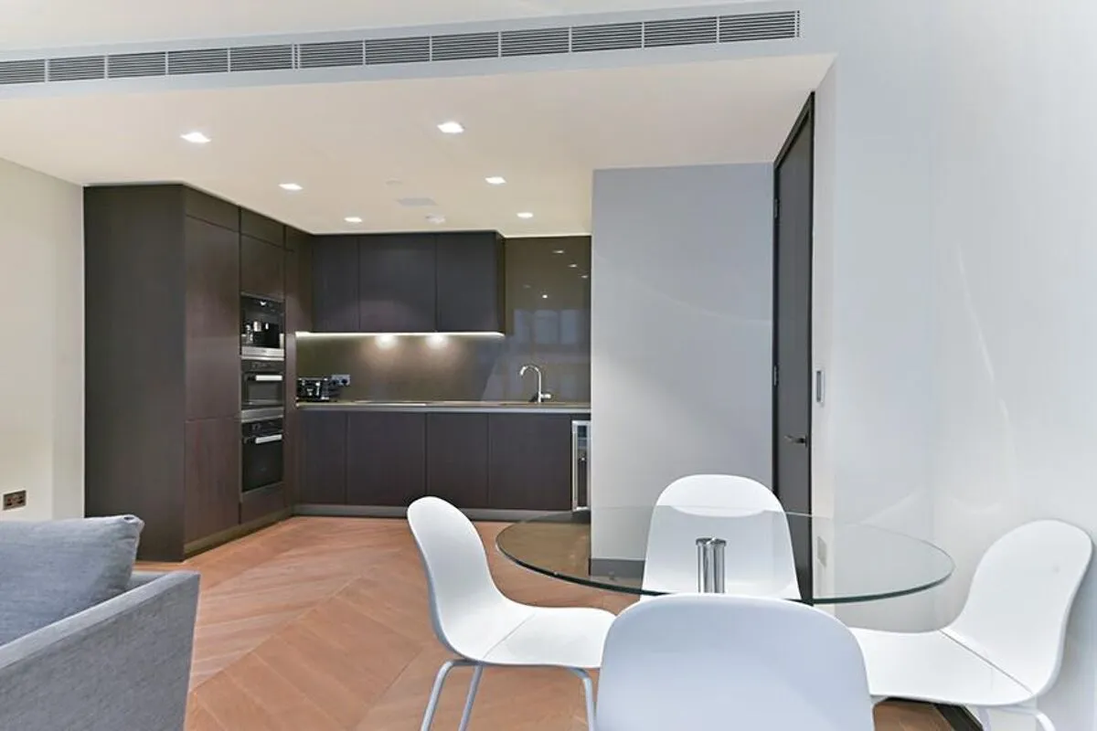 Earls Way, London, SE1, photo 2