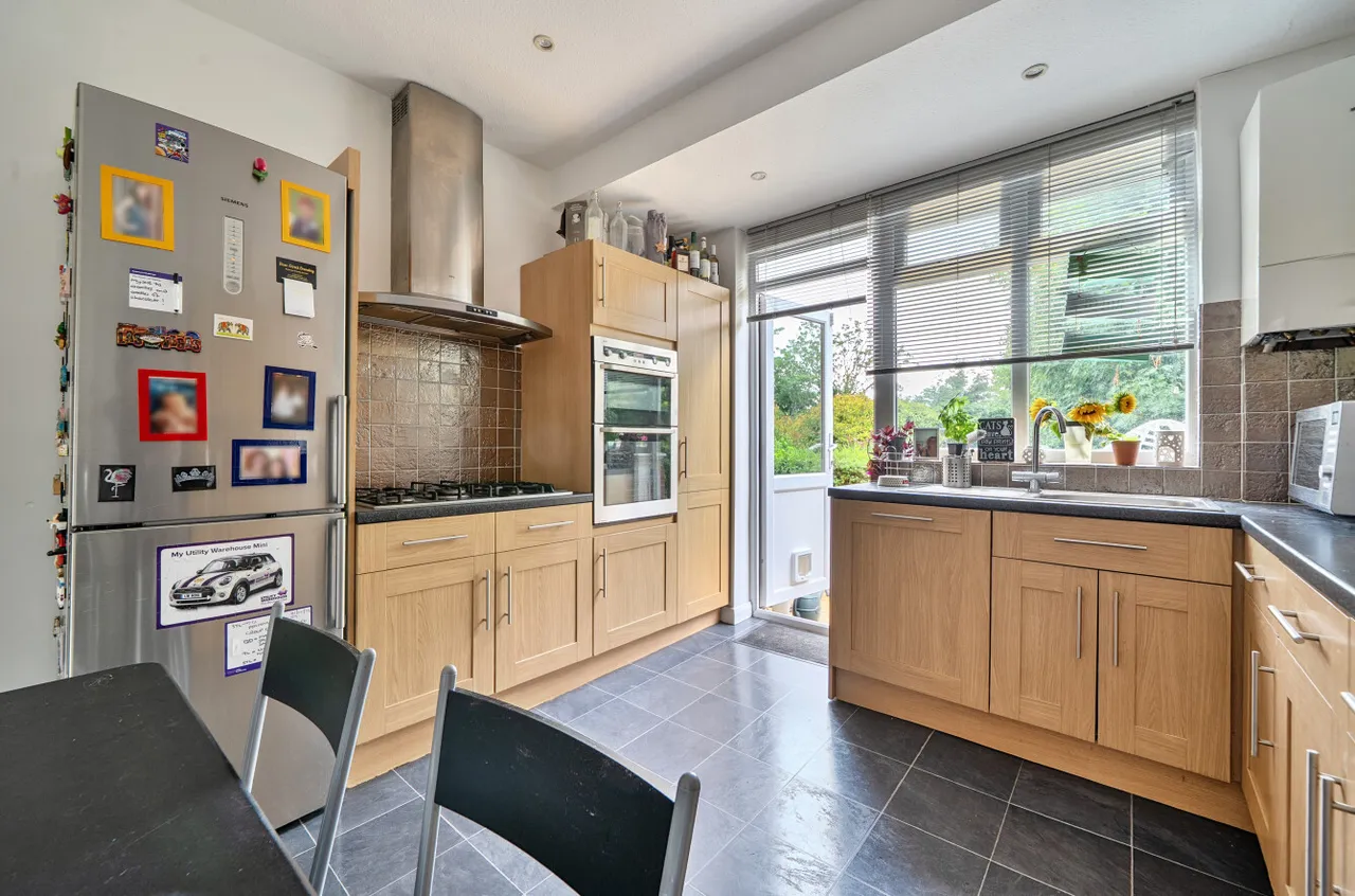 Belmont Avenue, Cockfosters, Barnet, Hertfordshire, EN4 9JP, photo 8