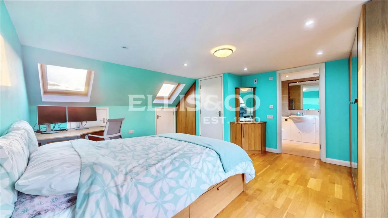 Carlton Avenue, Harrow, HA3, photo 5