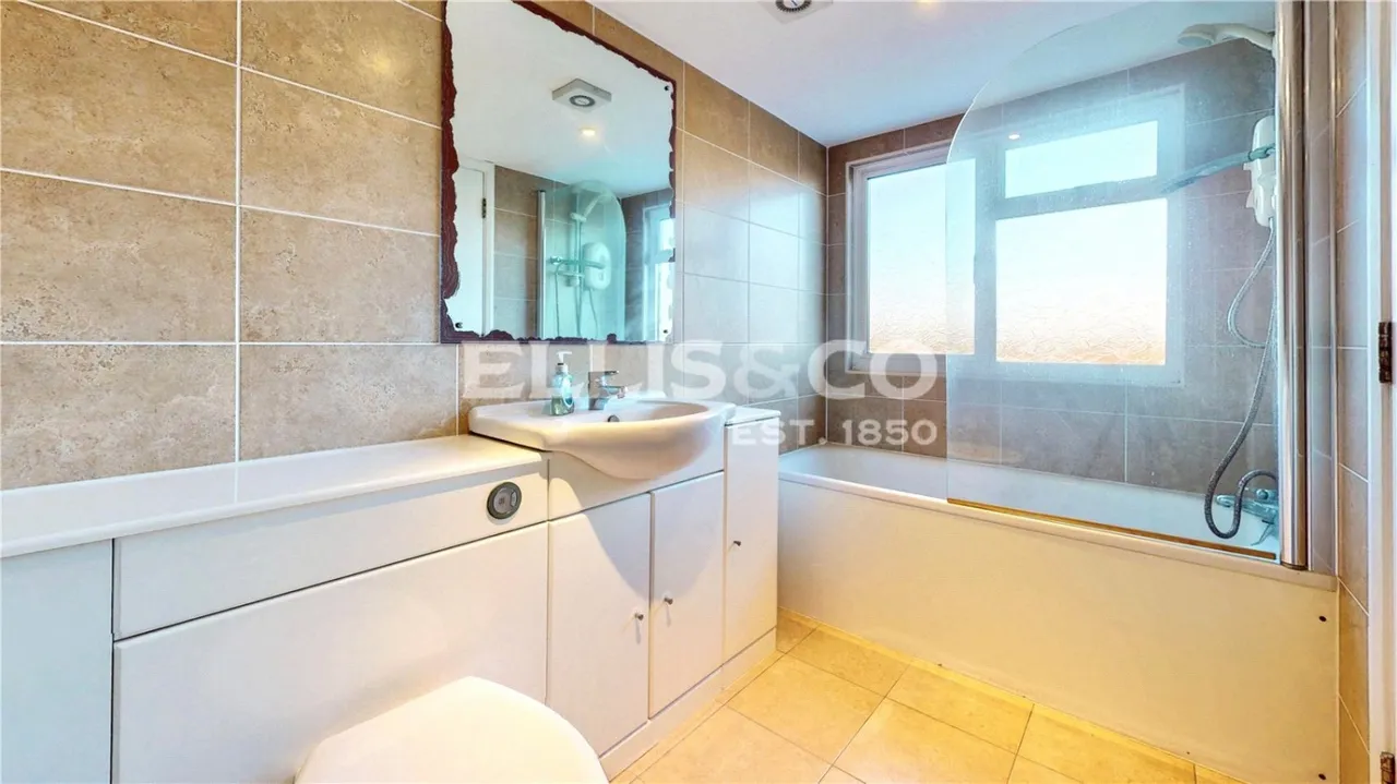 Carlton Avenue, Harrow, HA3, photo 10