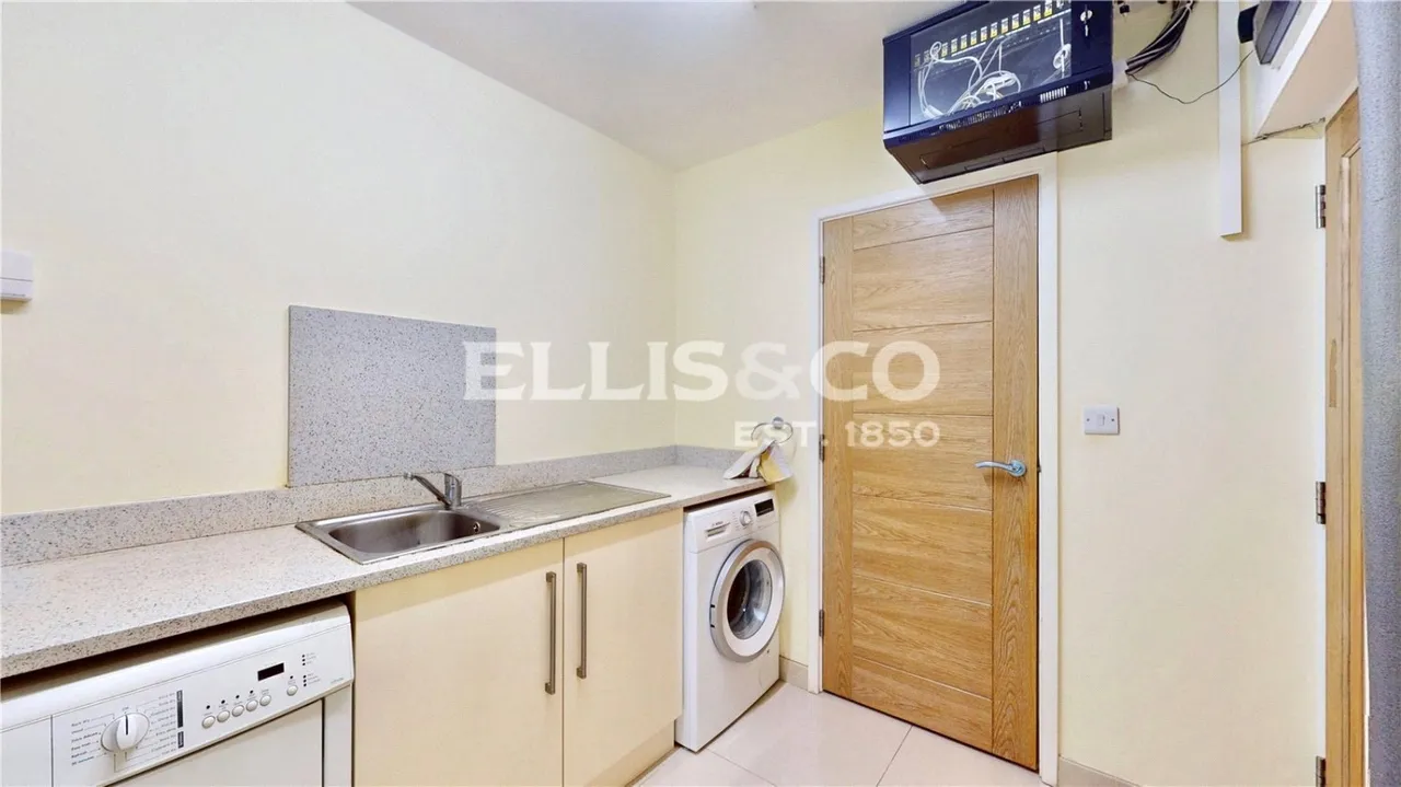 Carlton Avenue, Harrow, HA3, photo 17