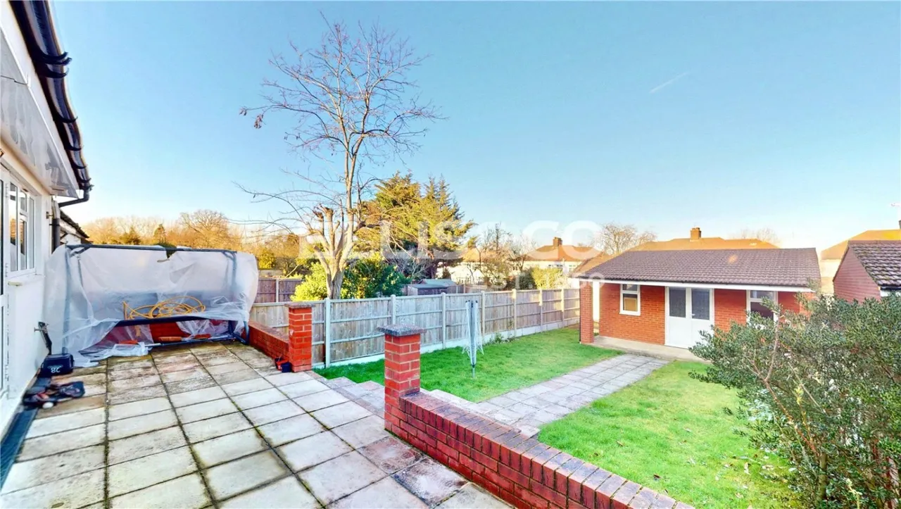 Carlton Avenue, Harrow, HA3, photo 3
