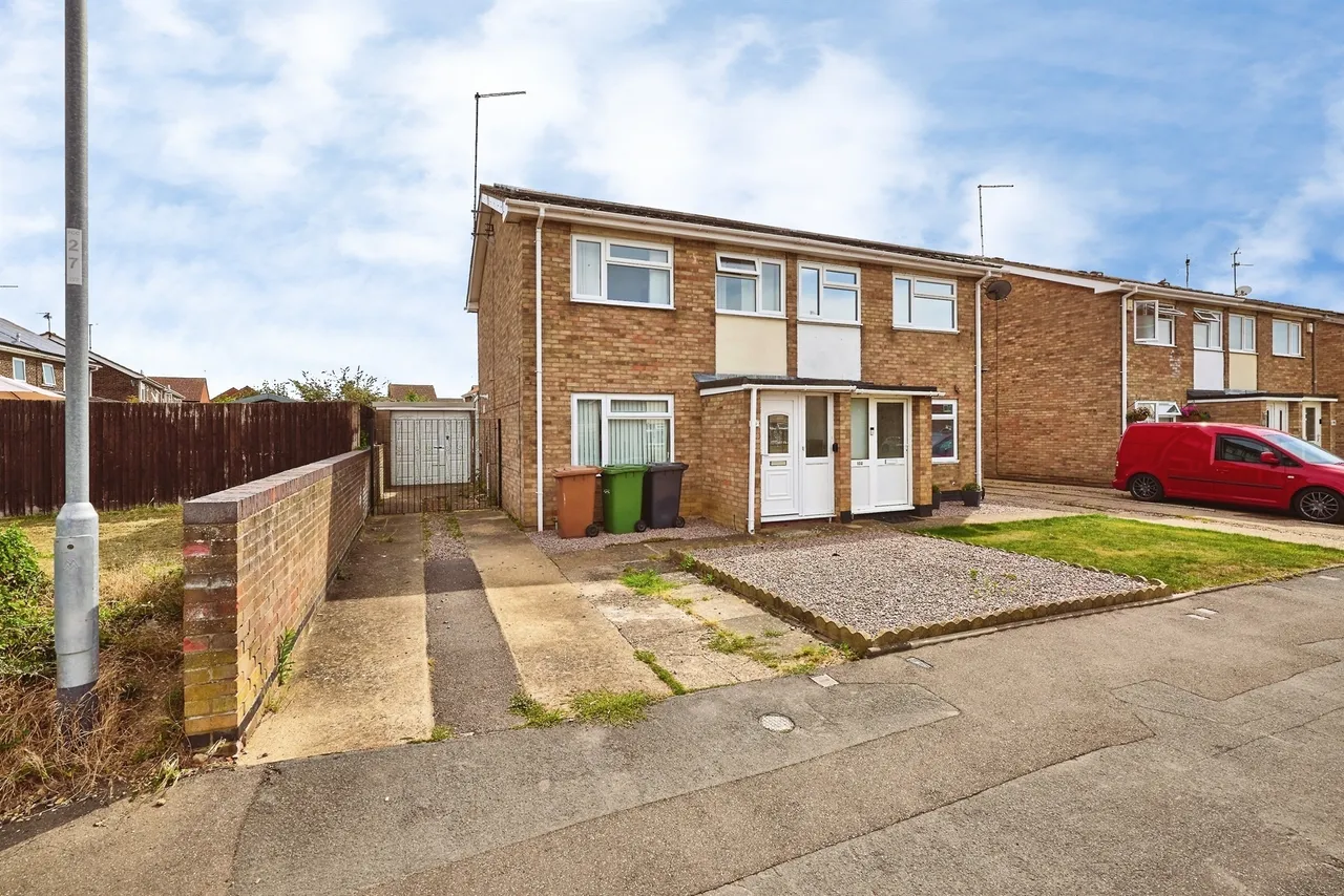 2 bed house for sale, Donaldson Drive, Peterborough, PE4