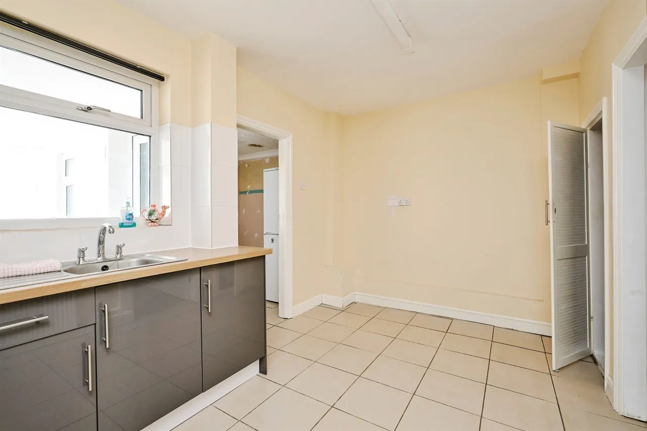 Donaldson Drive, Peterborough, PE4, photo 6