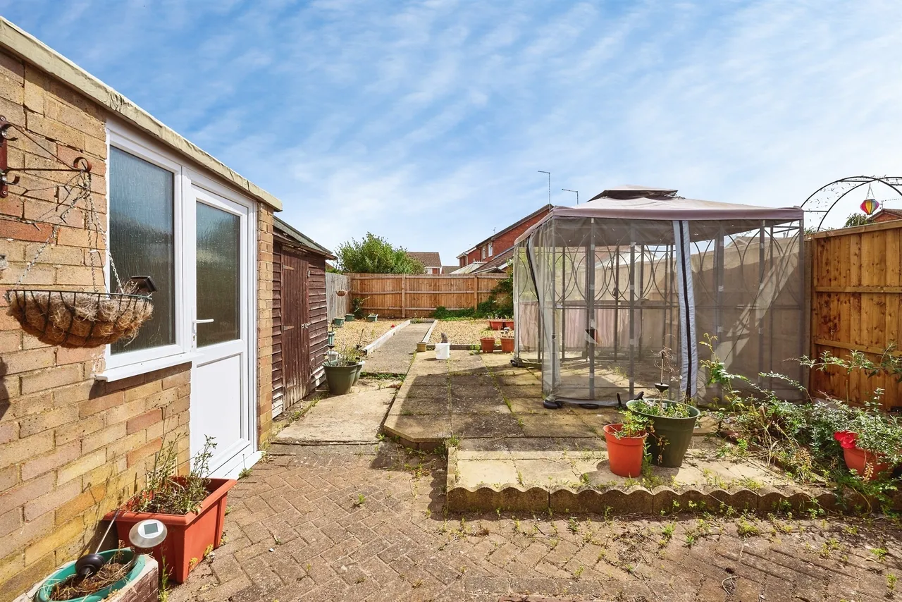 Donaldson Drive, Peterborough, PE4, photo 13