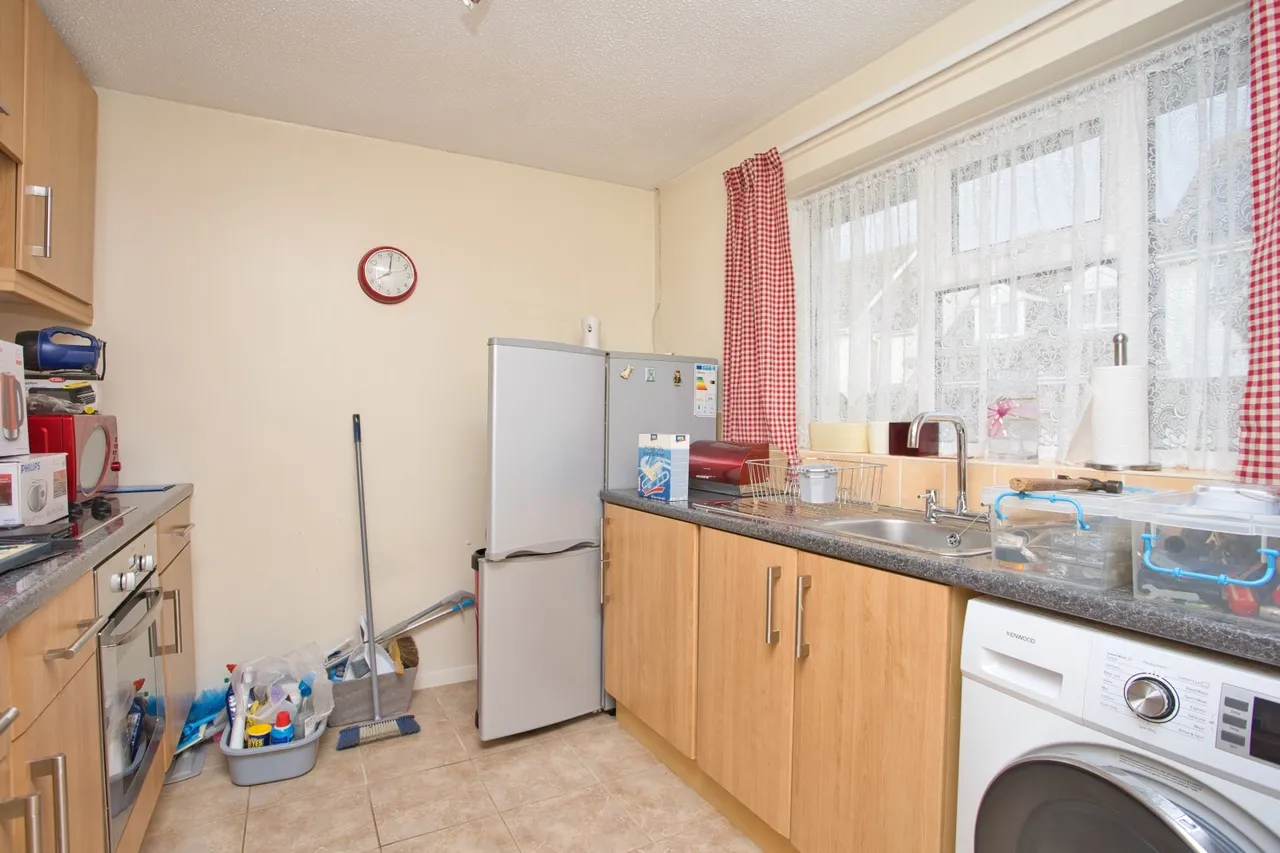 Belinda Court, Folkestone, CT19, photo 3