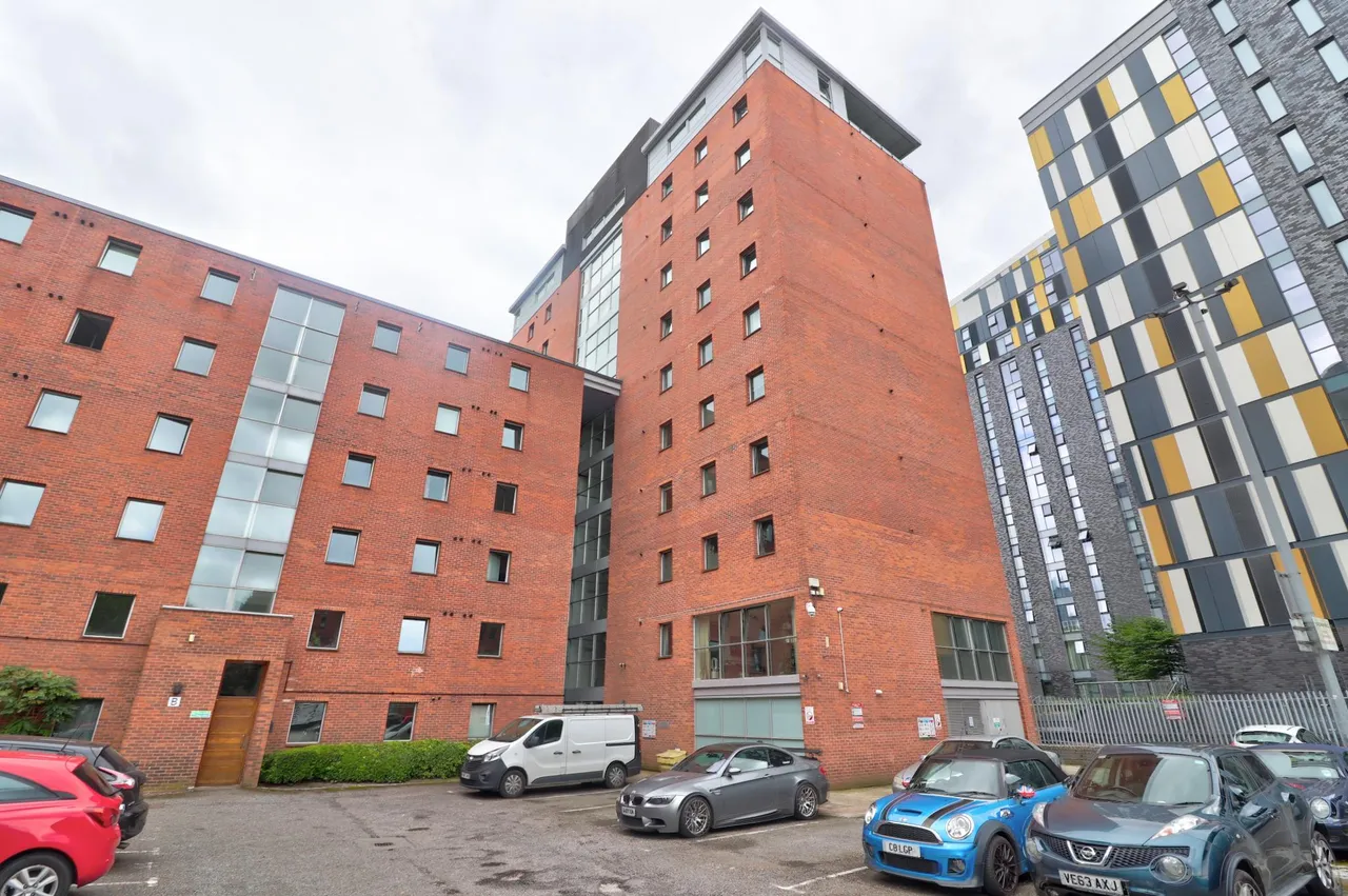 South Hall Street, Salford, M5, photo 7
