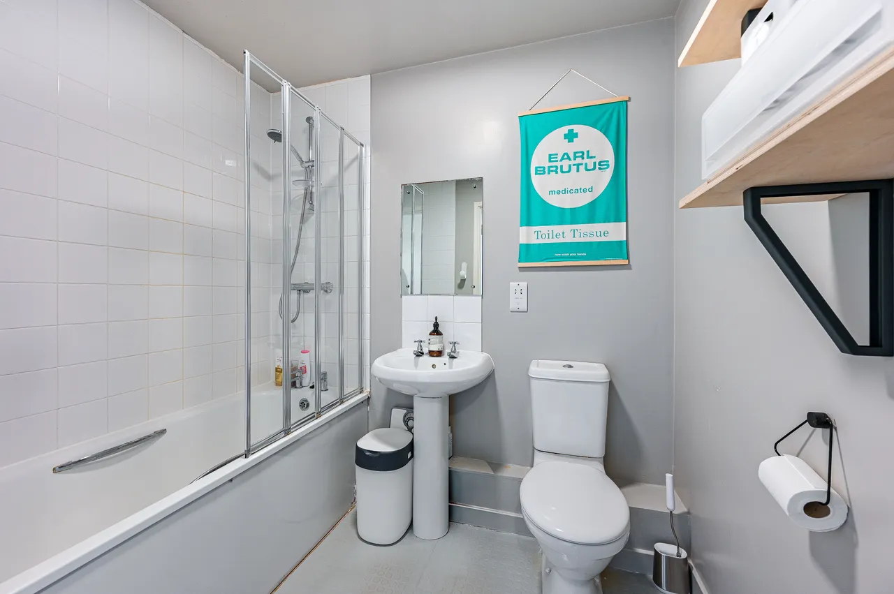 94 Millard Road, London, photo 7
