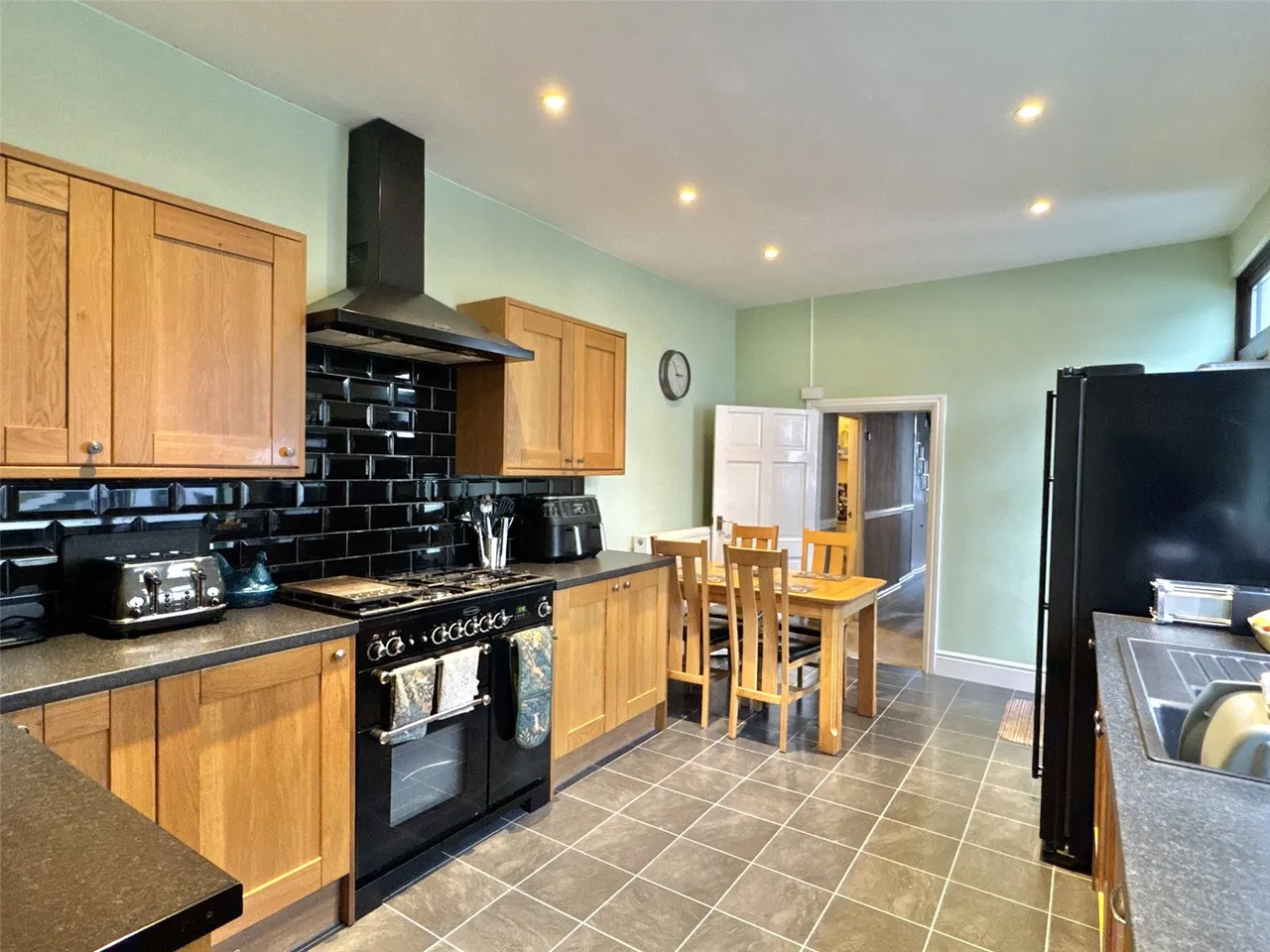 Station Road, Llanwrtyd Wells, Powys, LD5 4RW, photo 2