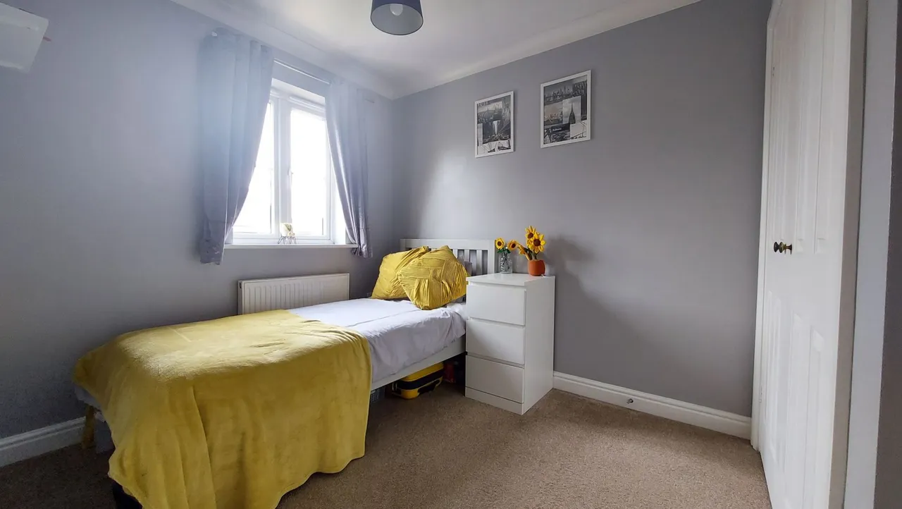 Cowslip Crescent, Bourne, PE10, photo 15