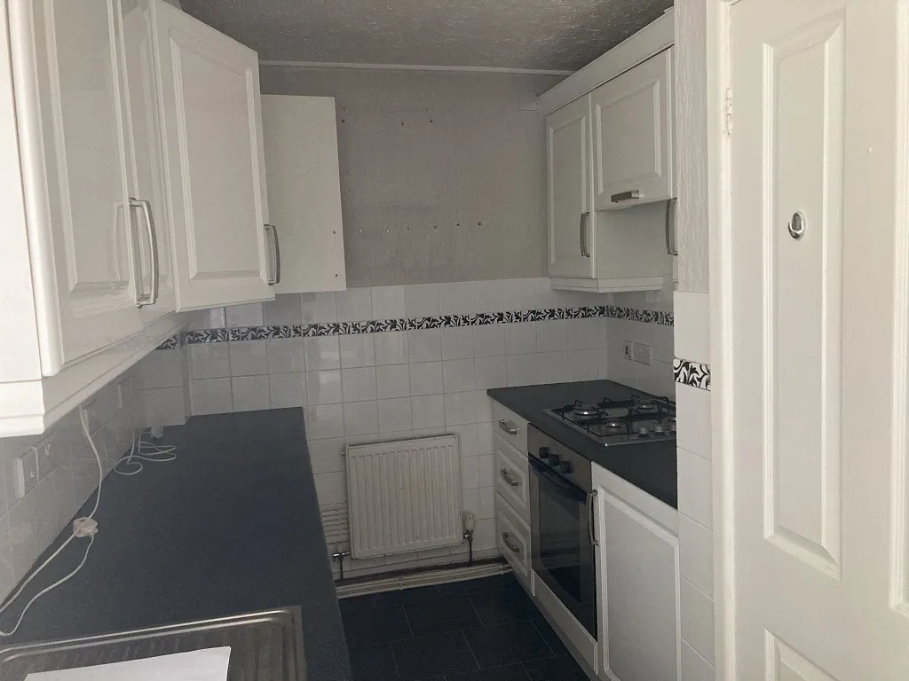 Acrefield Road, Birkenhead, CH42, photo 6