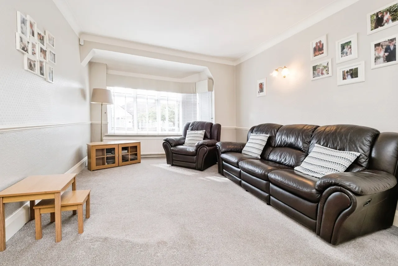 Ravenscourt Drive, Hornchurch, Essex, RM12, photo 28