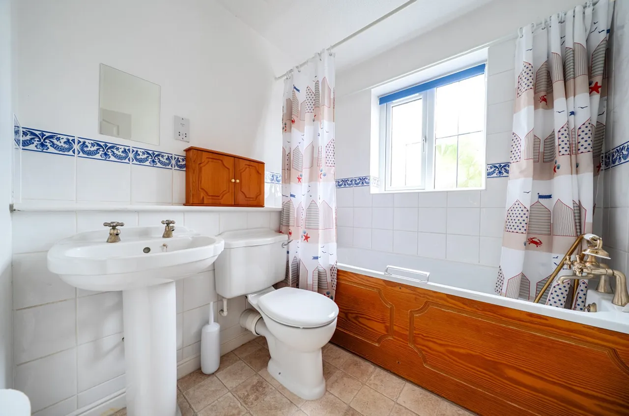 Priors Acre, Boxgrove, PO18, photo 20