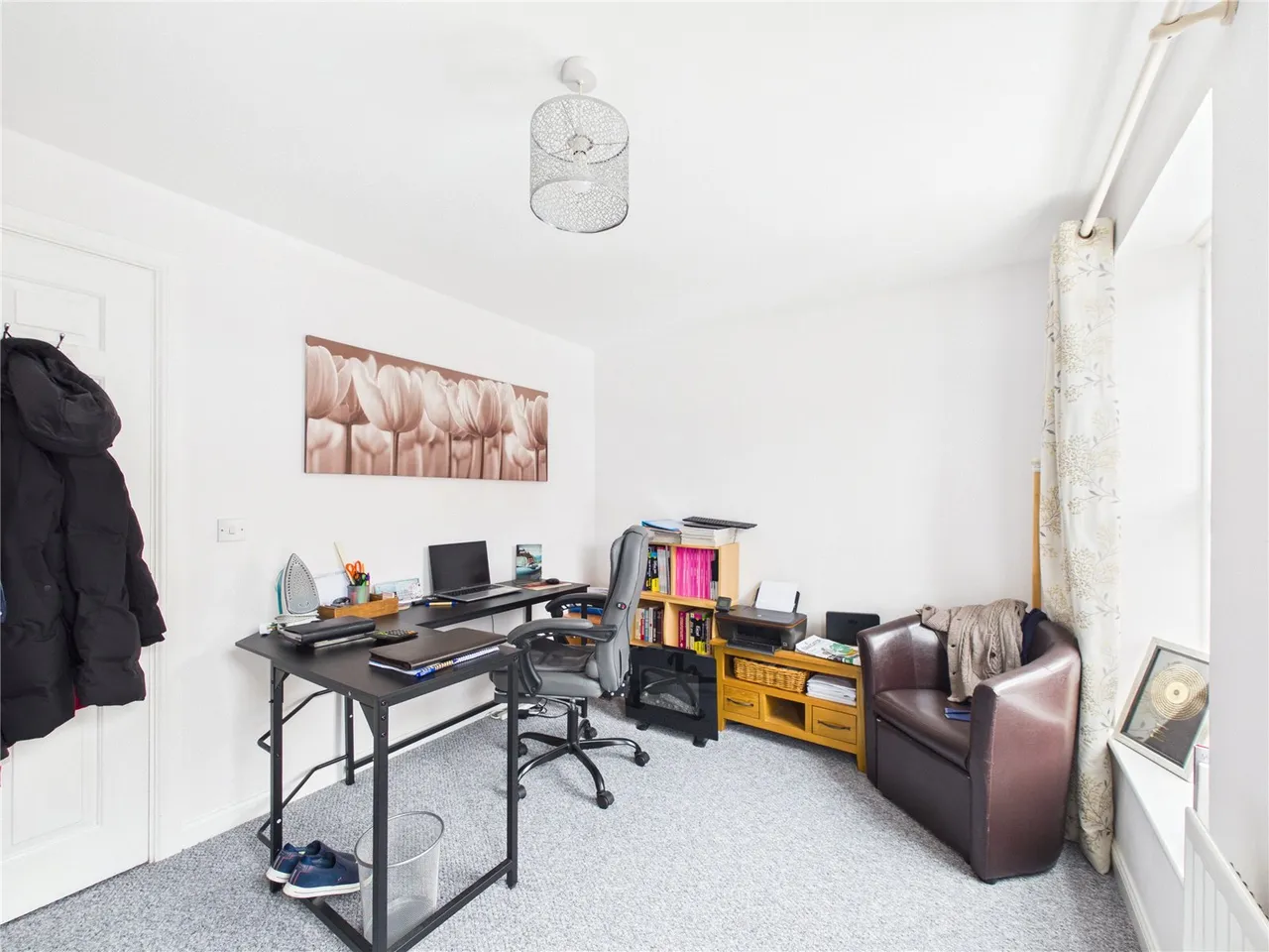 Wagtail Drive, Bury St. Edmunds, Suffolk, IP32 7GP, photo 5