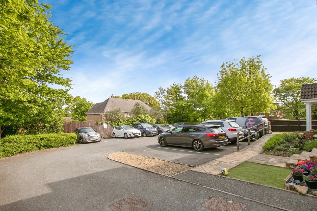 Poole Road, Upton, BH16, photo 11