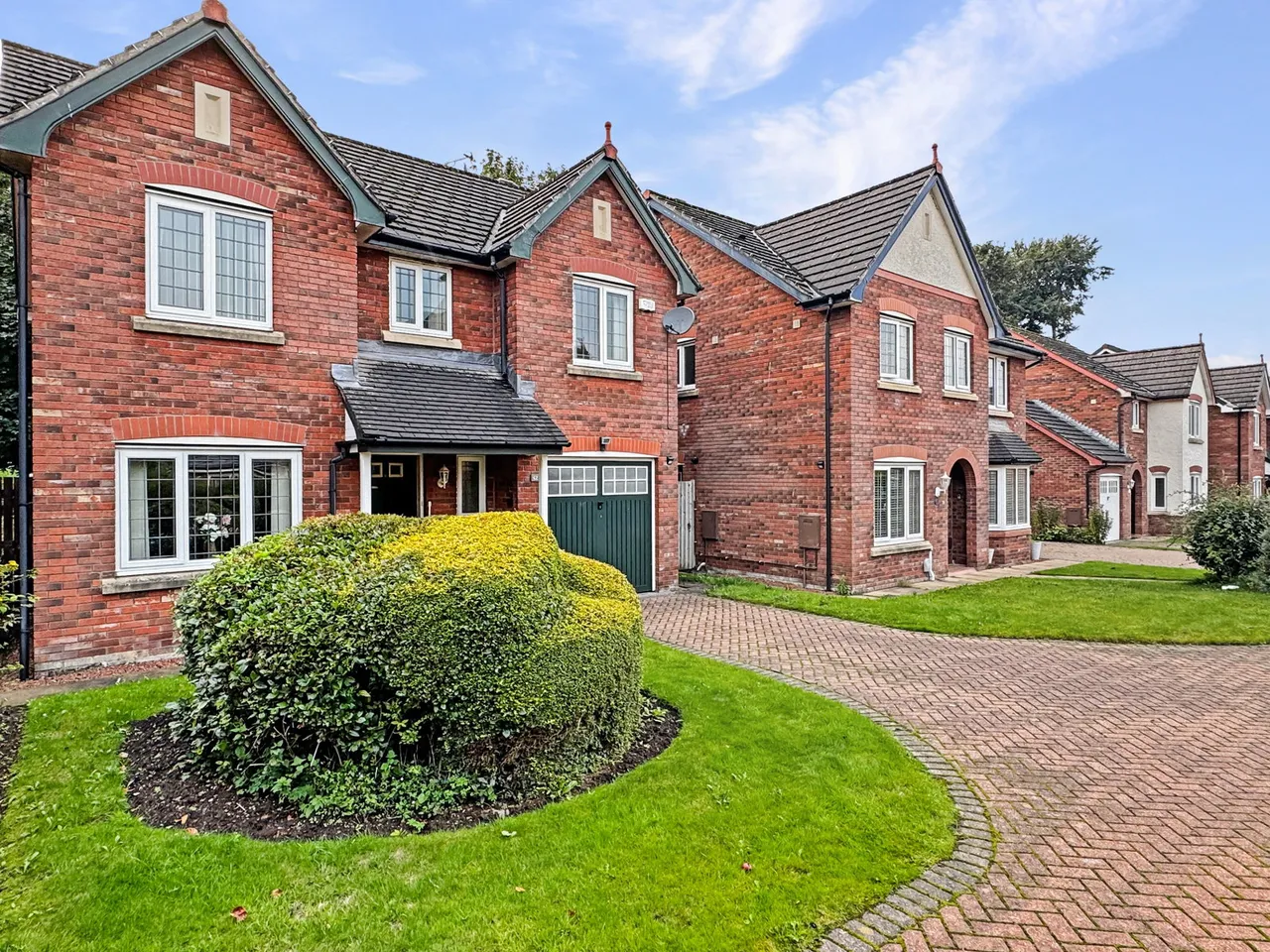 4 bed house for sale, Irthing Park, Brampton, CA8