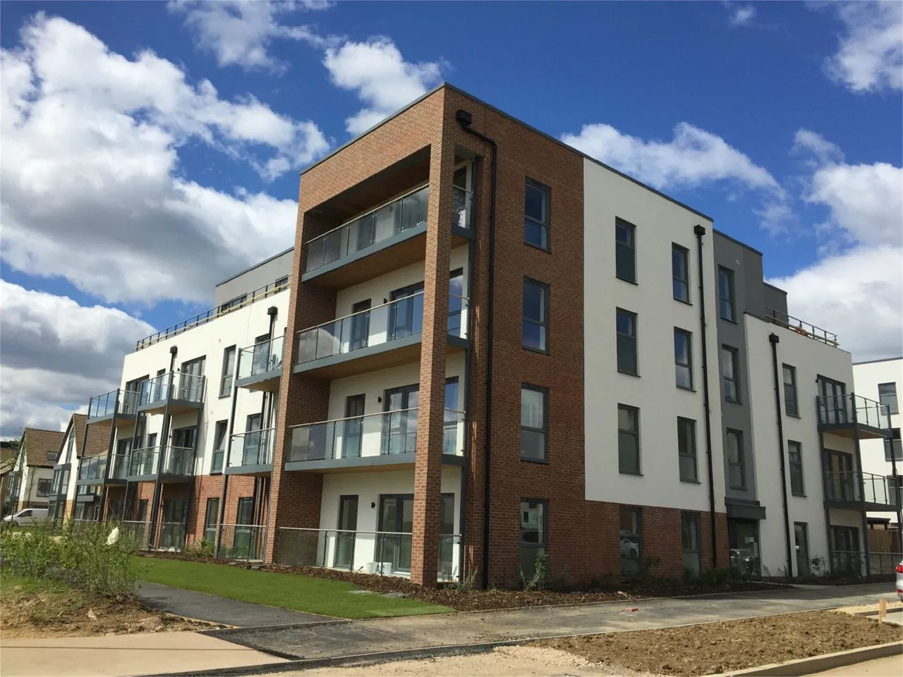 2 bed flat to rent — Flat 15, Acorn Lodge, Milton Keynes, 1 Pascal Mews, MK10 9UL