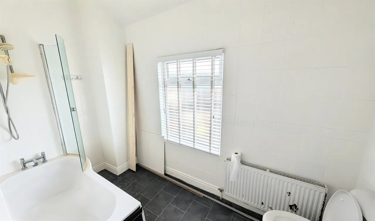 Woodchurch Lane, Birkenhead, photo 10