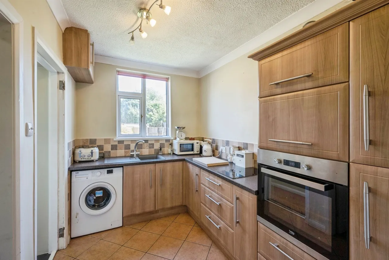 Scrooby Road, Bircotes, Doncaster, photo 6