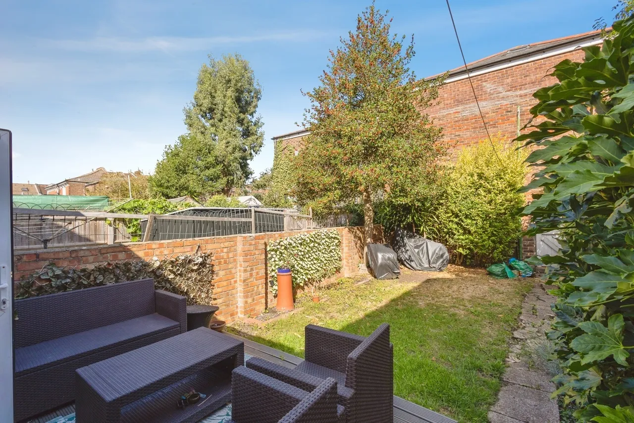 Chichester Road, Portsmouth, PO2, photo 12