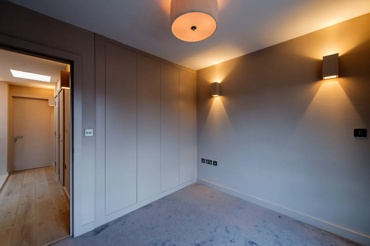 Flat 6, 35 George Street, London, photo 11