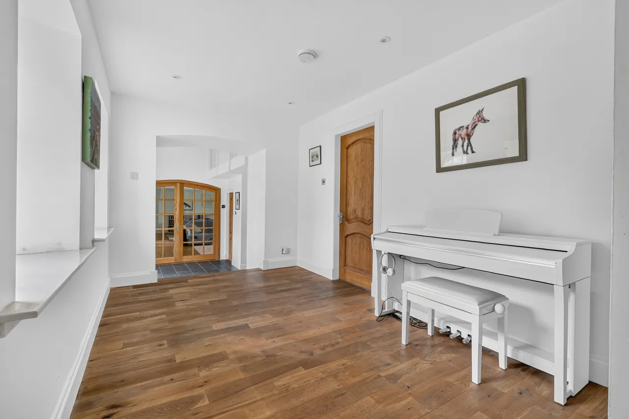 The Stables, Ladyland, Kilbirnie, KA25 7JR, photo 17