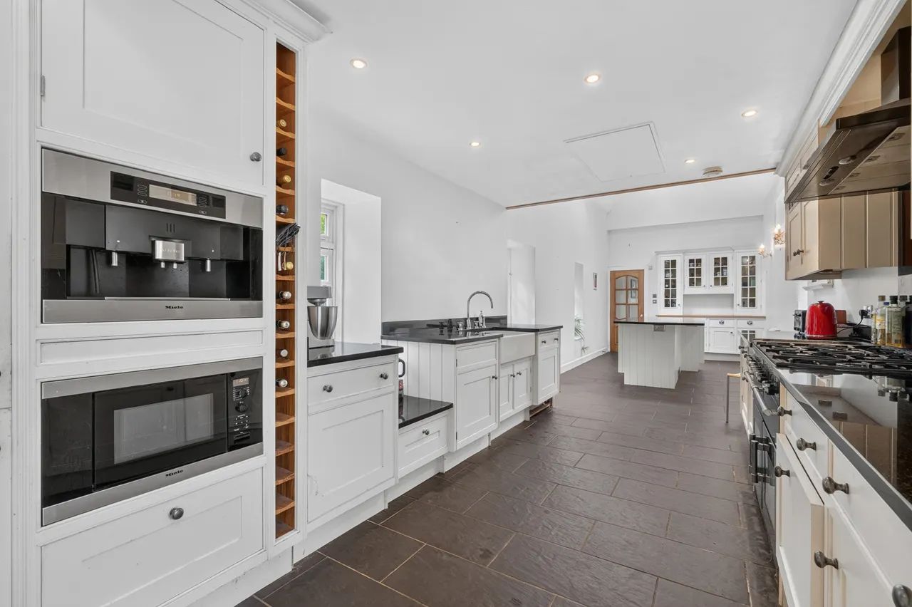 The Stables, Ladyland, Kilbirnie, KA25 7JR, photo 3