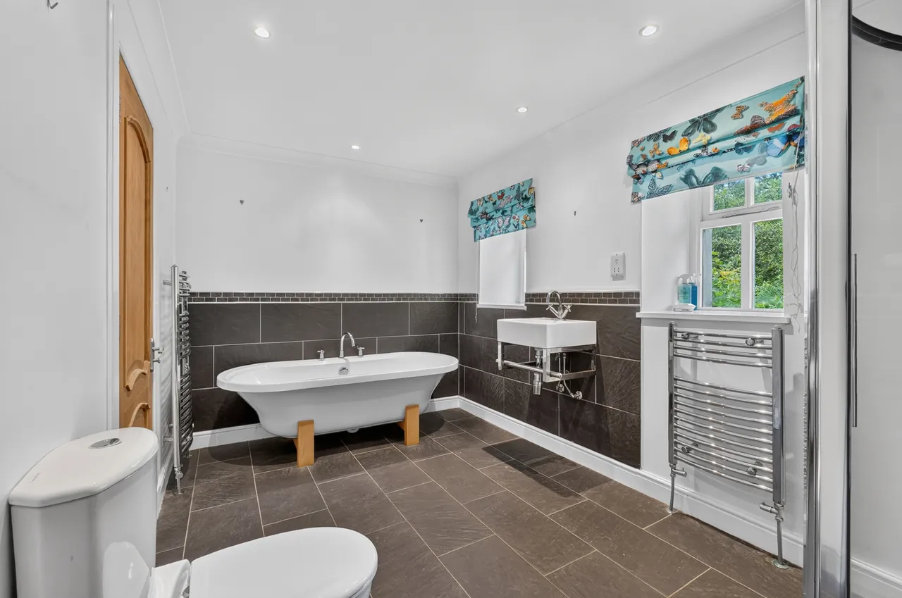 The Stables, Ladyland, Kilbirnie, KA25 7JR, photo 24