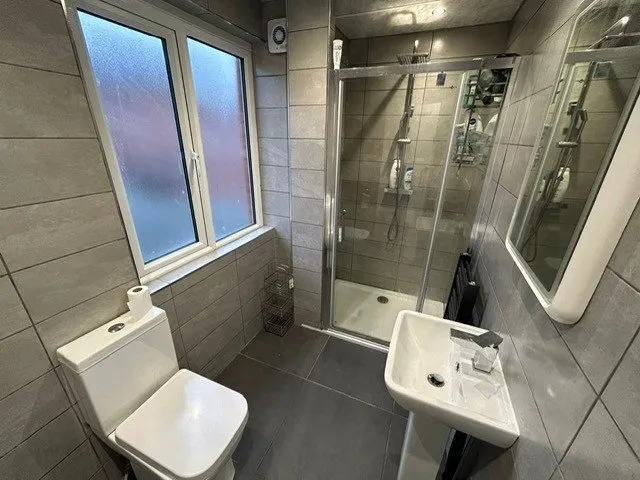 Rokeby Gardens, Headingley, LS6, photo 12
