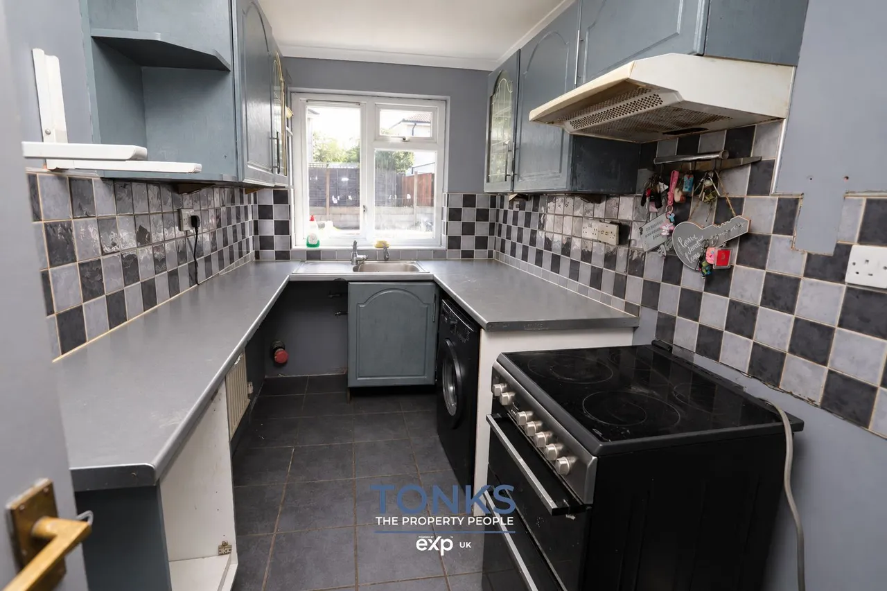 Petersfield Drive, Rowley Regis, B65, photo 2