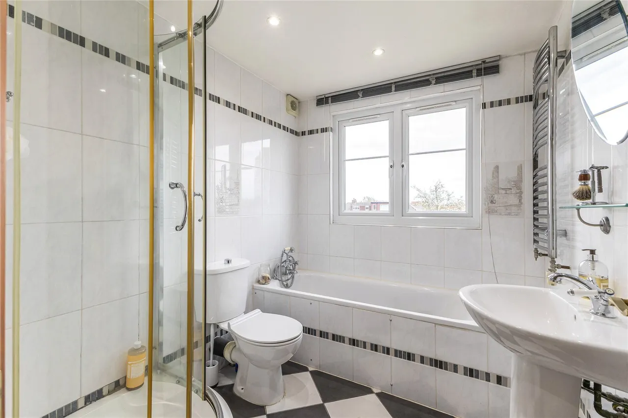Poplar Road South, Wimbledon, London, SW19, photo 11