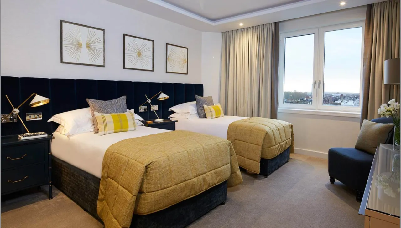 London, SW7, photo 2