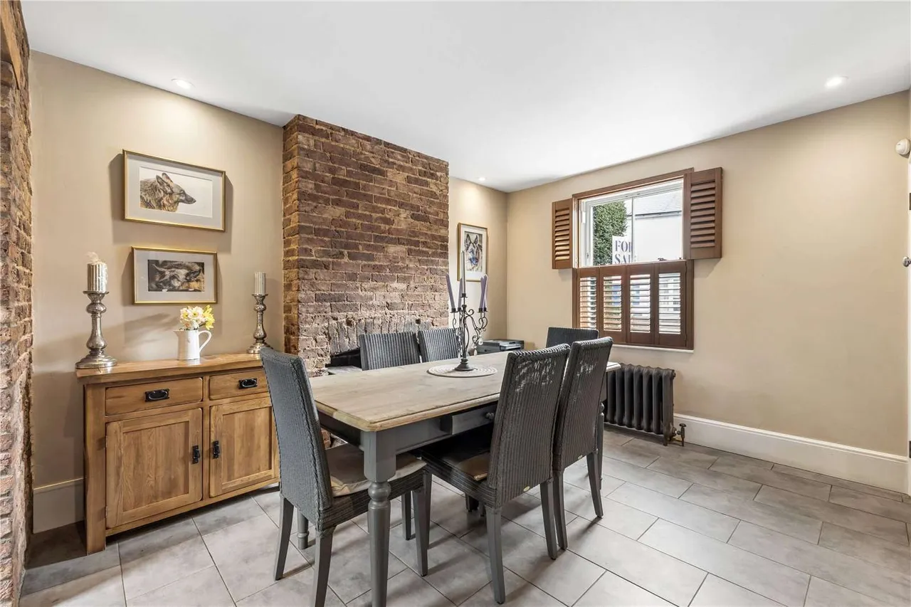 Anyards Road, Cobham, KT11, photo 6