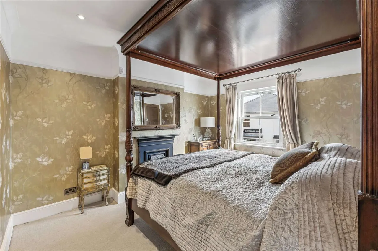 Anyards Road, Cobham, KT11, photo 7