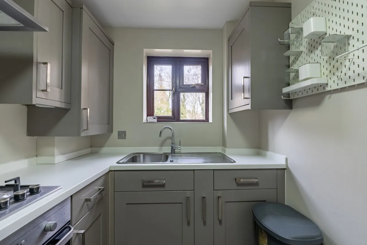 Station Road, Harpenden, AL5, photo 7