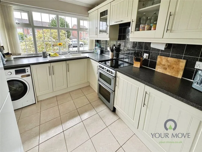 Compton Drive, Dudley, West Midlands, DY2, photo 8