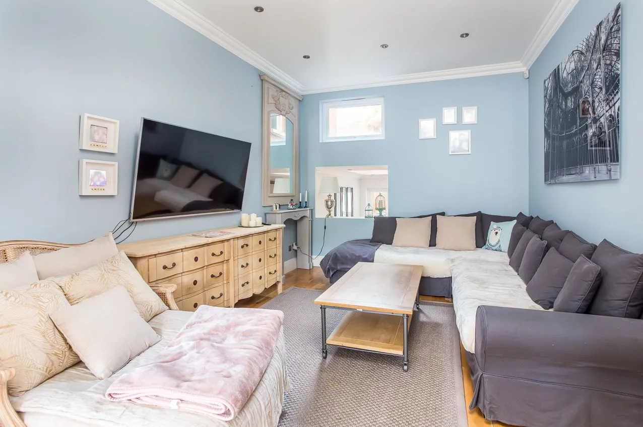 Hillfield Road, West Hampstead, London, NW6, photo 4