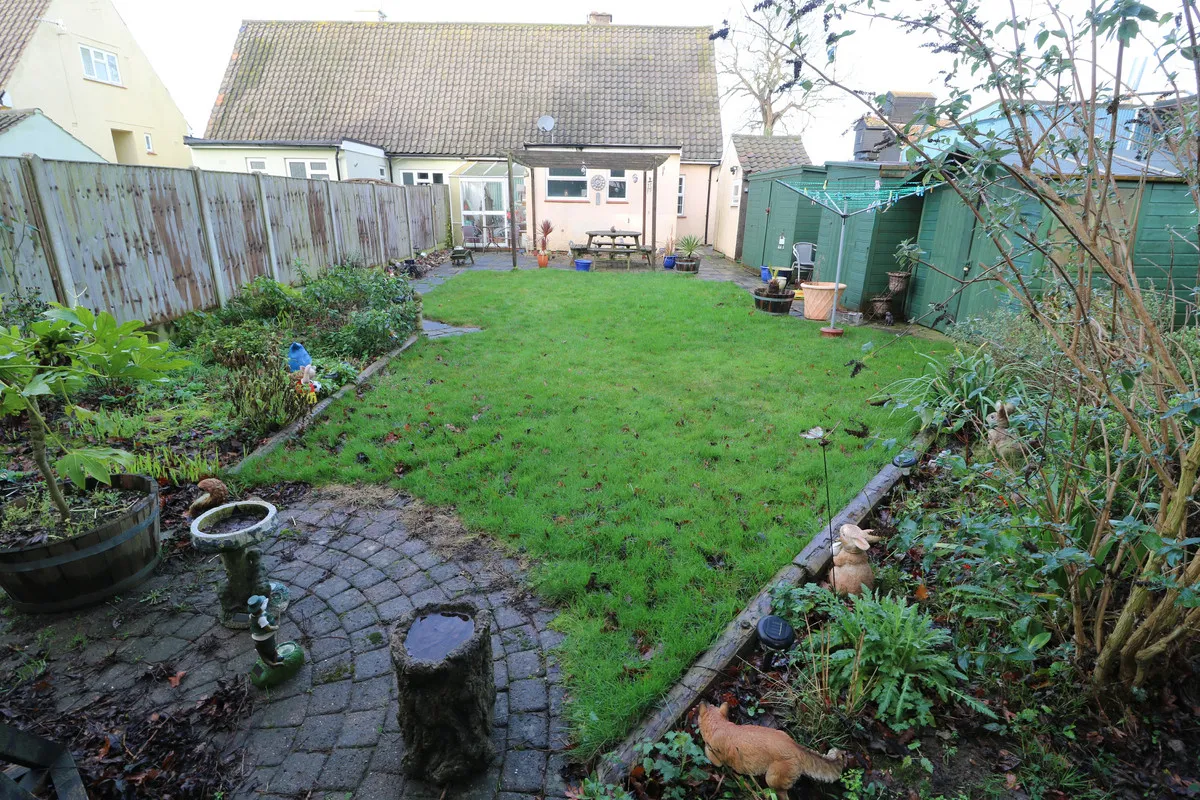 Main Road, Saxmundham, photo 12