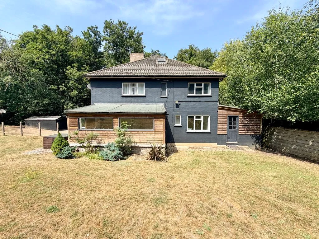 Kiln Lane, Bourne End SL8 5JE, photo 5