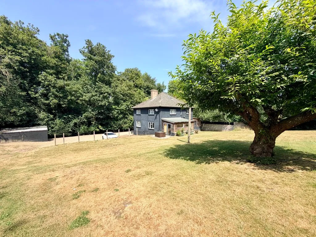 Kiln Lane, Bourne End SL8 5JE, photo 6