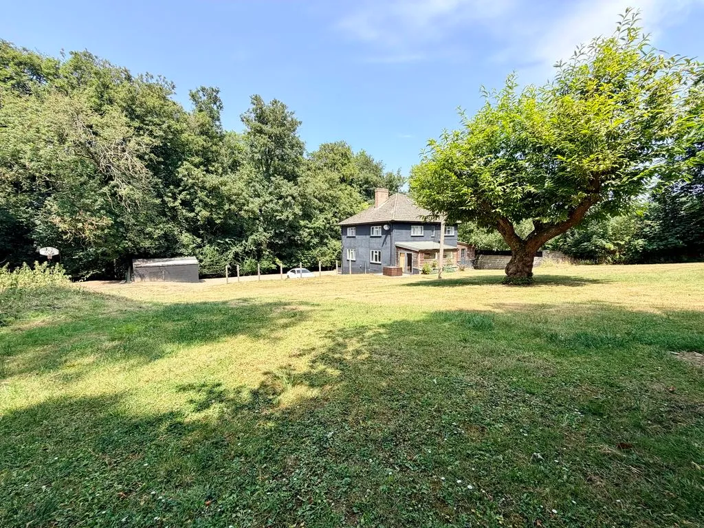 Kiln Lane, Bourne End SL8 5JE, photo 15