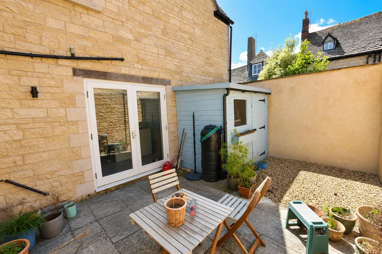 Ironmonger Street, Stamford, PE9, photo 7