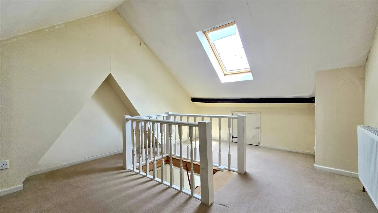Meadow Road, Salisbury, Wiltshire, SP2, photo 8