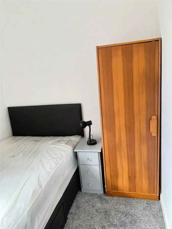 Kathleen Grove, Manchester, M14, photo 10