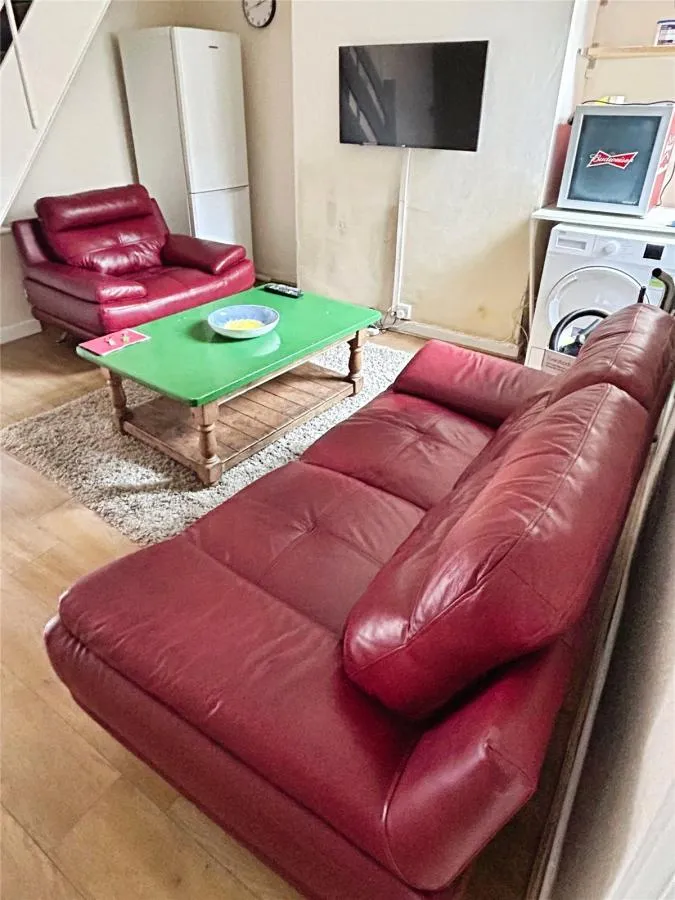 Kathleen Grove, Manchester, M14, photo 2